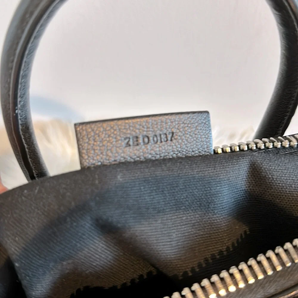 Givenchy Small Antigona Bag - Picture 14 of 14